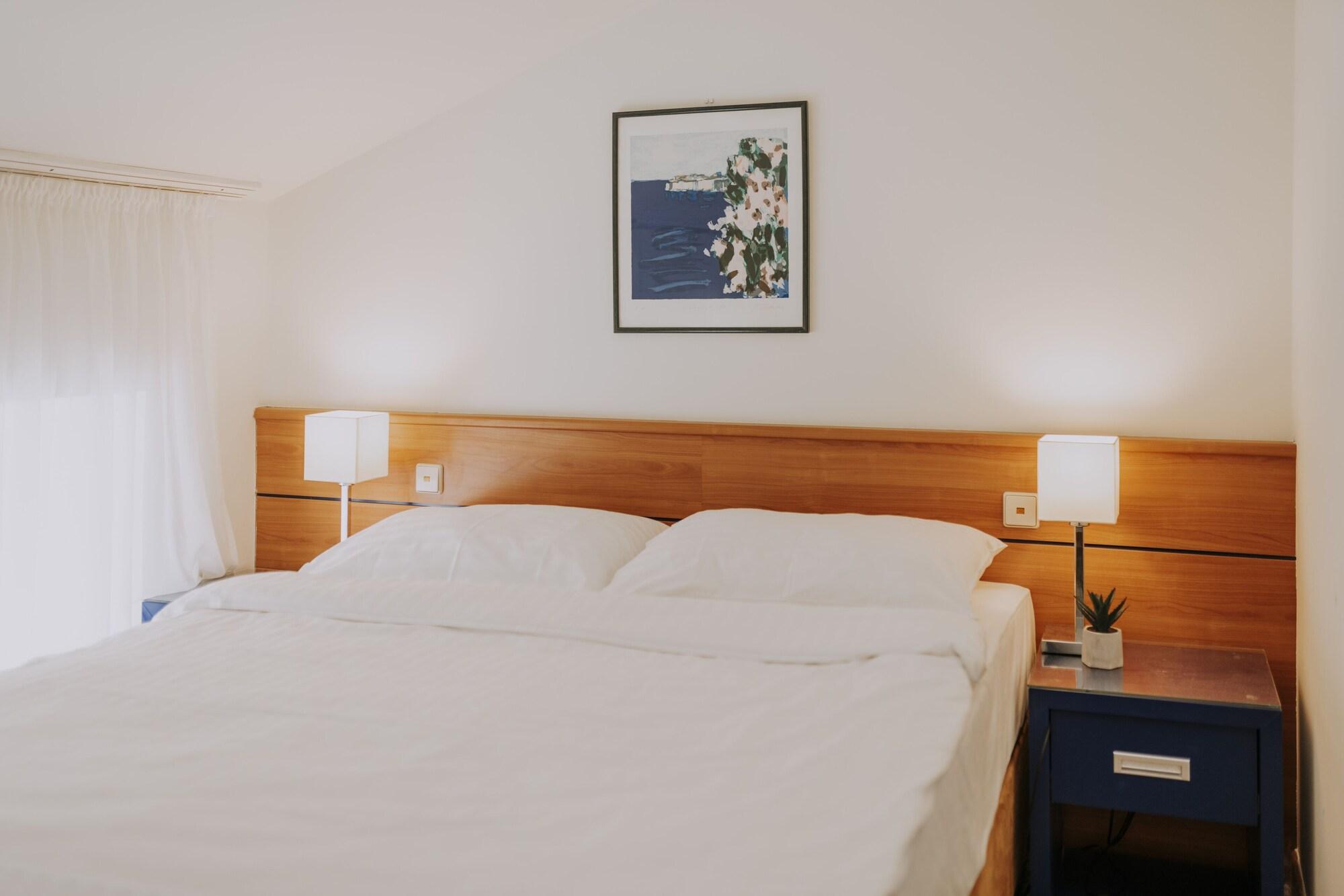 Hotel Apoksiomen Mali Lošinj Buitenkant foto