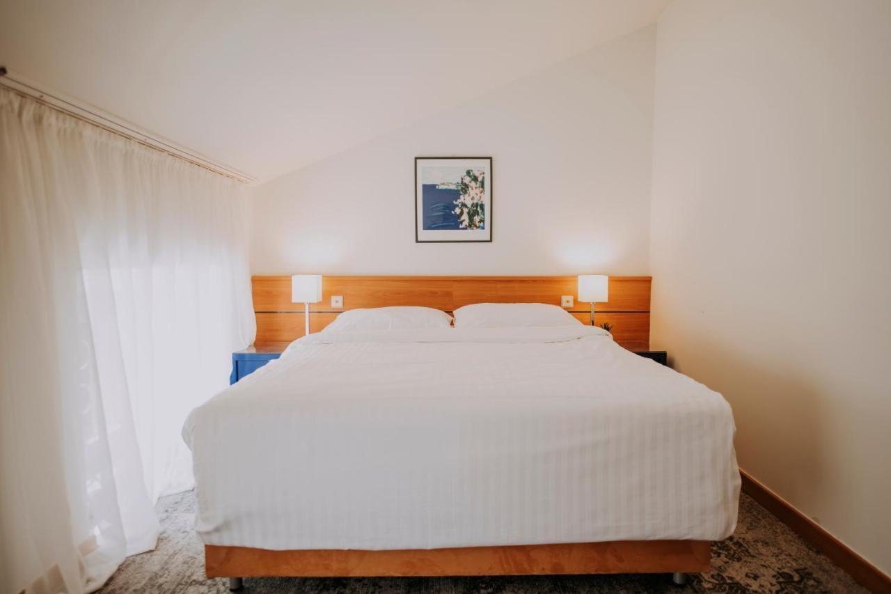 Hotel Apoksiomen Mali Lošinj Buitenkant foto