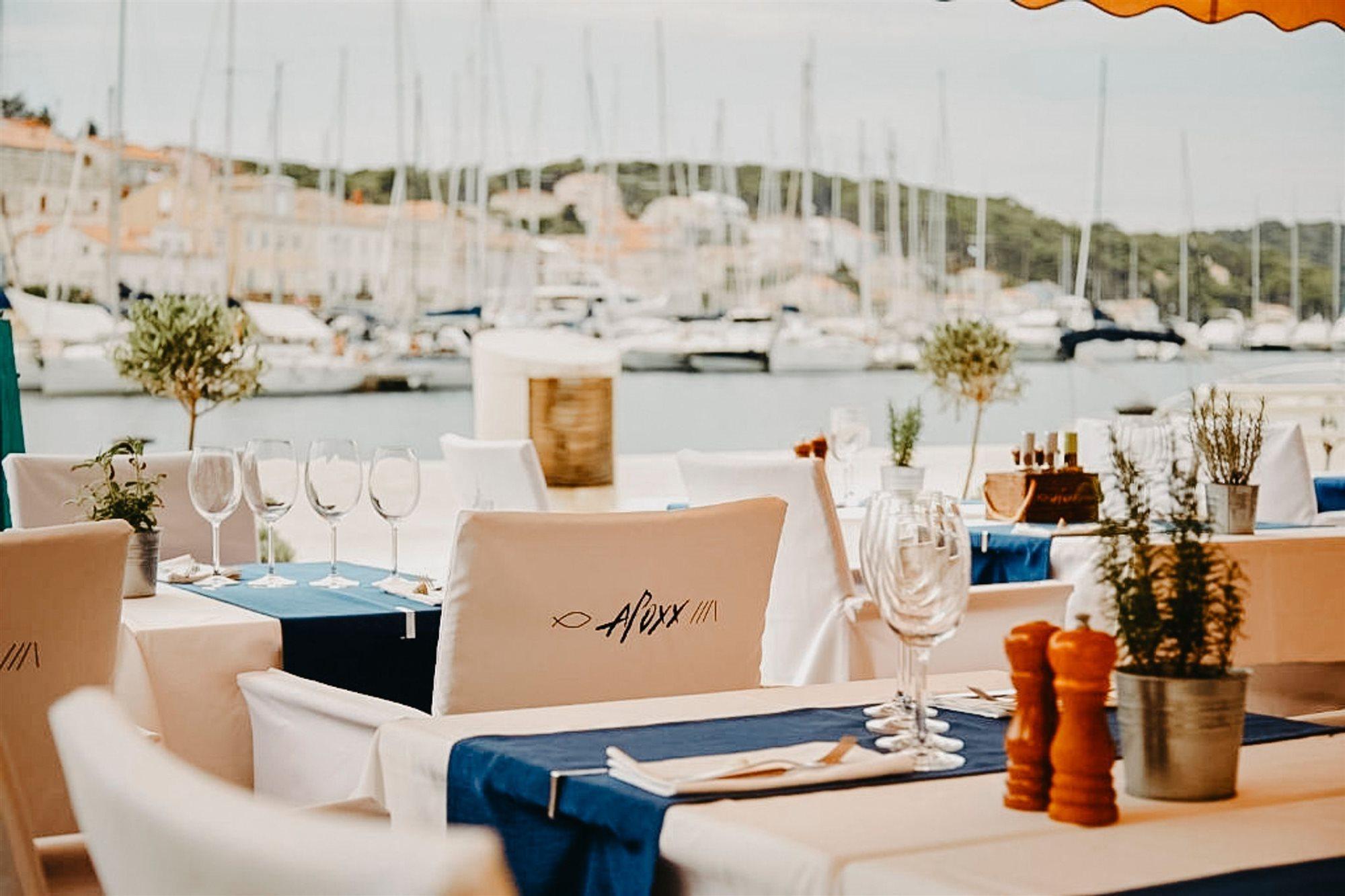 Hotel Apoksiomen Mali Lošinj Buitenkant foto